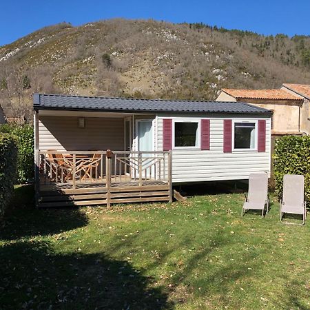 Camping La Mare Aux Fees Roquefeuil Exterior foto