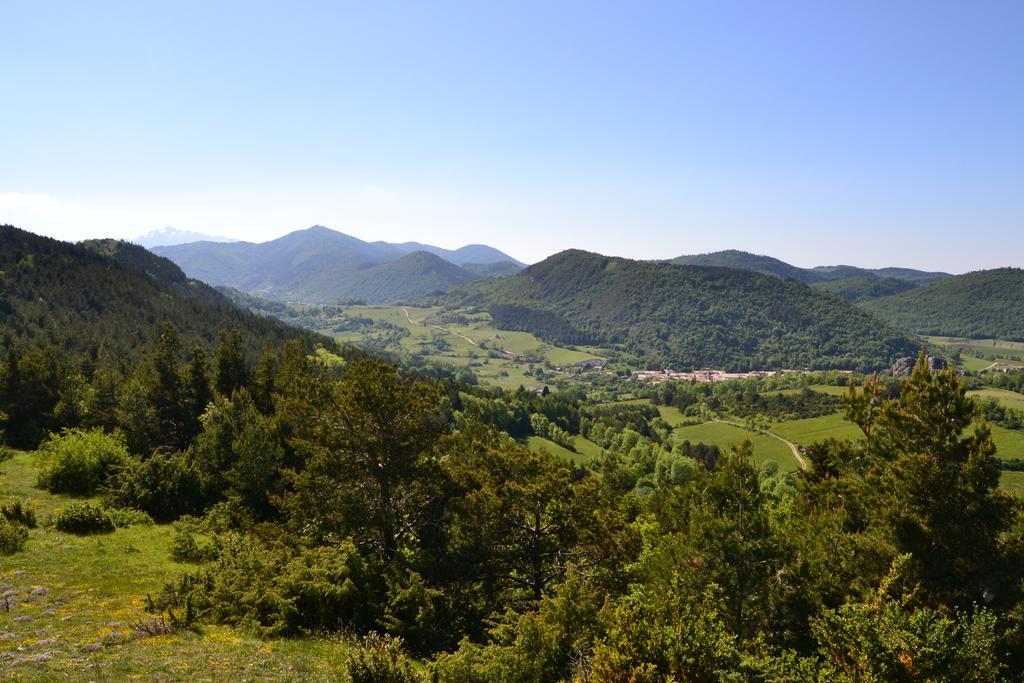 Camping La Mare Aux Fees Roquefeuil Exterior foto