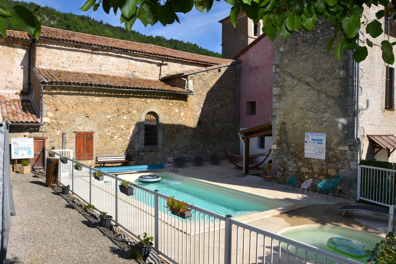 Camping La Mare Aux Fees Roquefeuil Exterior foto