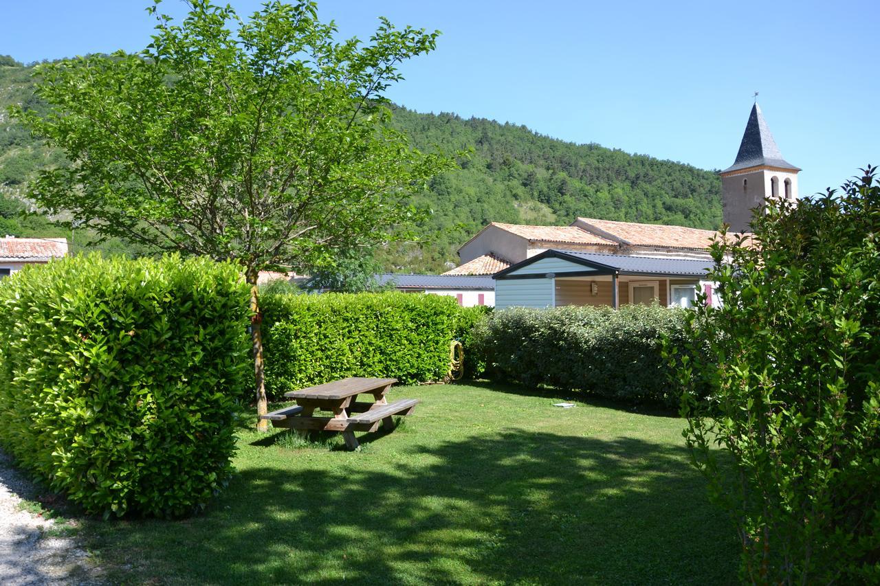 Camping La Mare Aux Fees Roquefeuil Exterior foto