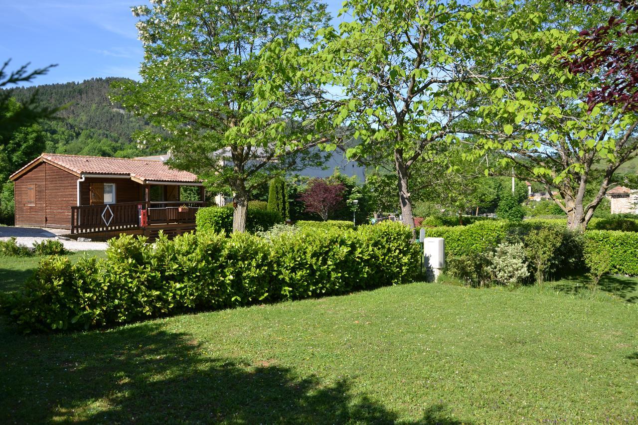 Camping La Mare Aux Fees Roquefeuil Exterior foto