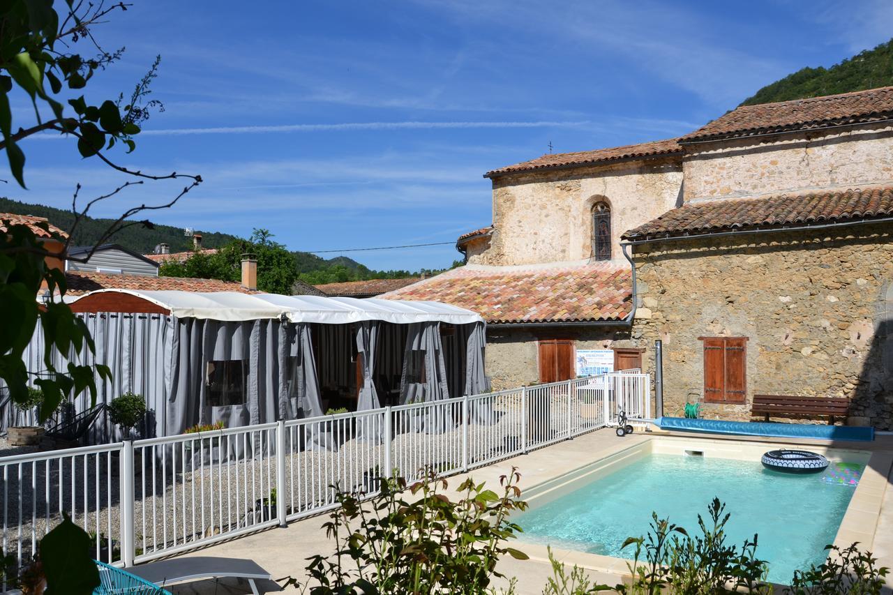 Camping La Mare Aux Fees Roquefeuil Exterior foto