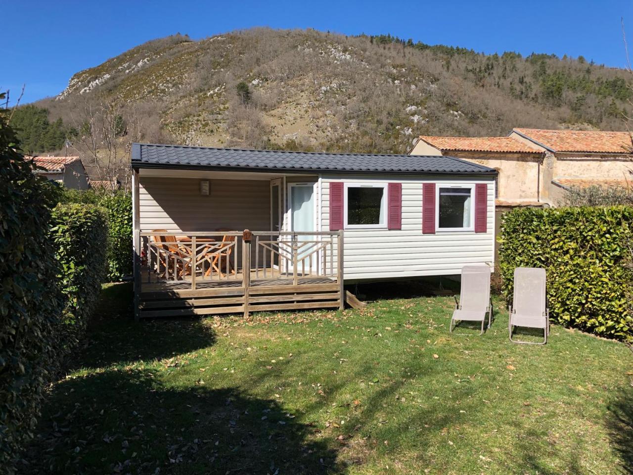Camping La Mare Aux Fees Roquefeuil Exterior foto